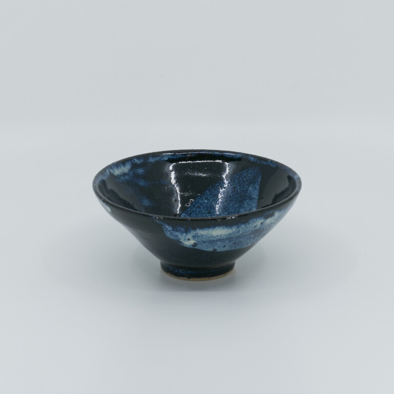 青釉飯茶碗